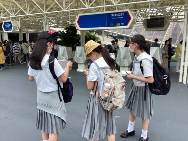 中学2年生 東京ディズニーランド ホスピタリティ研修 日本大学高等学校 中学校 学校公式ブログ エデュログ